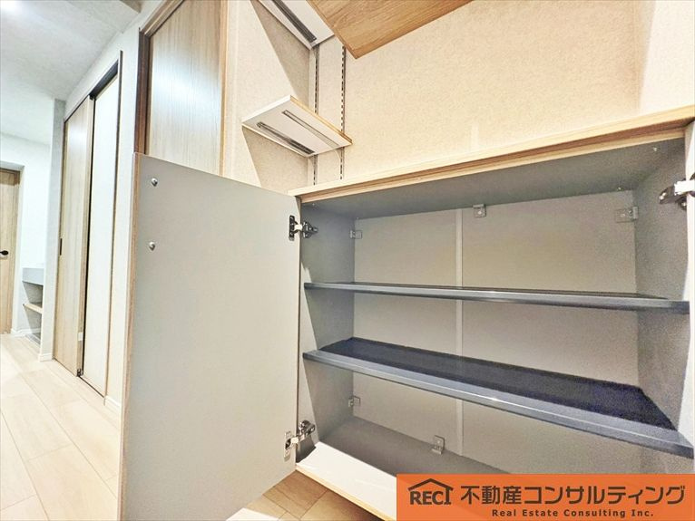 朝日プラザ六甲Ⅱの玄関