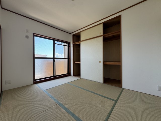 プレステージ明石土山Ⅱの和室