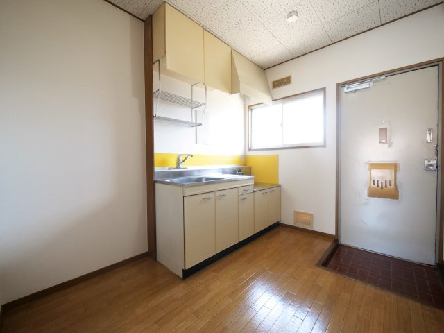 コーポふるたにの玄関