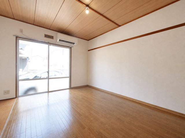 コーポふるたにの居間・リビング