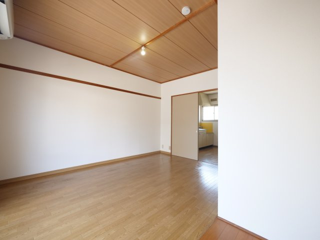 コーポふるたにの洋室