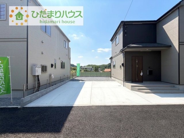 【駐車場】 | 土浦市真鍋5丁目2086番　新築戸建　A号棟 | マイホームなら駐車場代がかかりません！しかも、自宅の駐車場で洗車ができます！今までコイン洗車に行っていた手間も省けて、節約にもつながります(^^♪