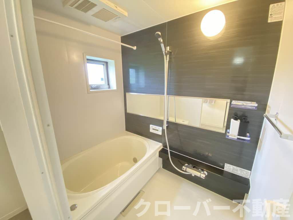 プロヌーブ生野原 B棟の浴室