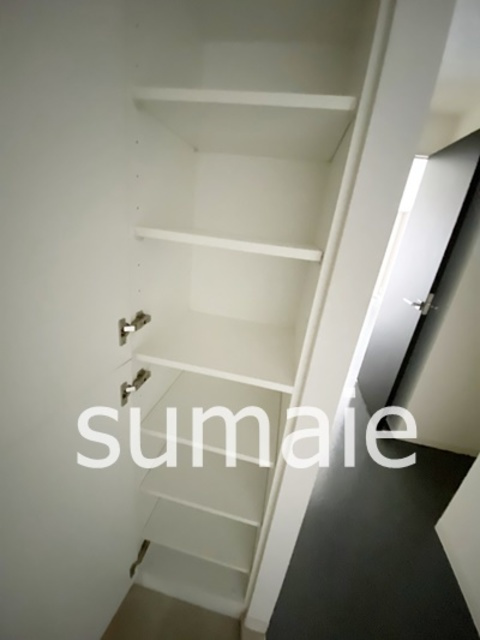 アクシーズタワー大門町の収納|玄関収納☆