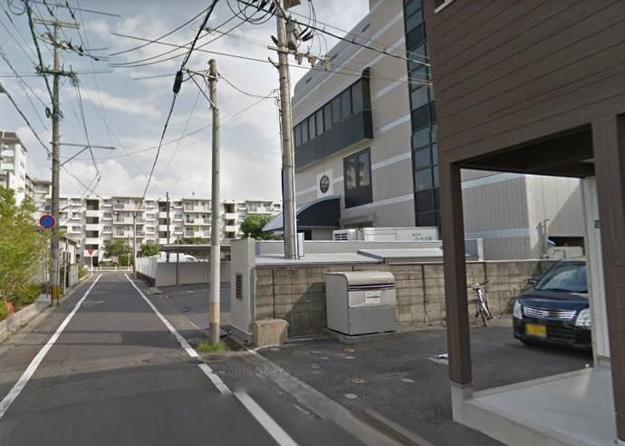 maision de la grue那の川の外観