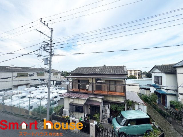 綾瀬市大上新築全2棟の展望|大きな窓からたっぷりの日差しが降り注ぐ明るい室内です！目覚めの良い健康的な朝を迎えられそうですね♪ 