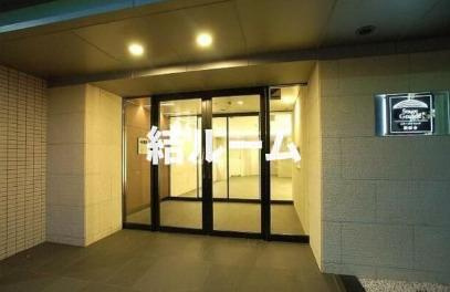 練馬区羽沢２丁目の賃貸マンションのエントランス