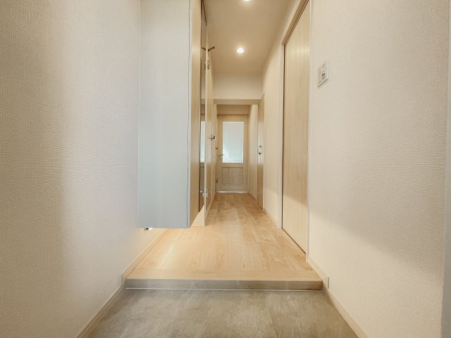 東向島サニーホームズの玄関
