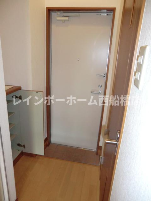 ウイングテラス前原の玄関|※同物件、別部屋参考写真