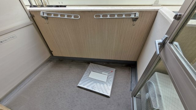 スカイコート駒沢大学のバルコニー