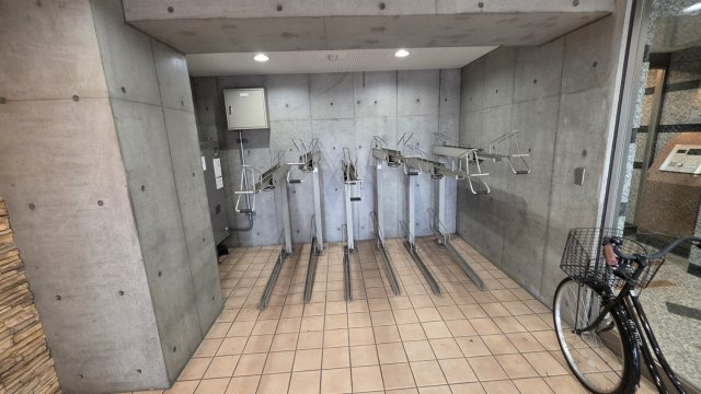 スカイコート駒沢大学のその他共用部分|駐輪場