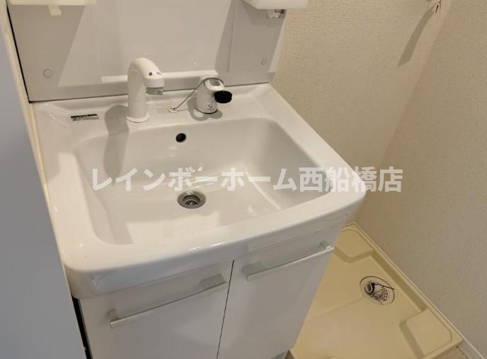 フォルス24の独立洗面台