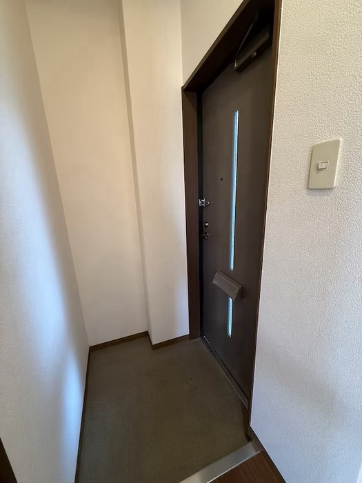 ハイム城山の玄関