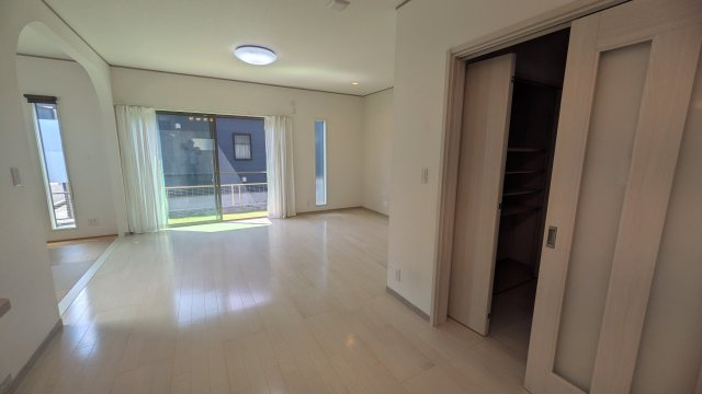 中古住宅　本田の居間・リビング