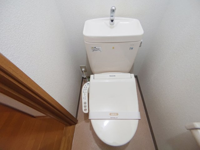 ドミール旭Bのトイレ