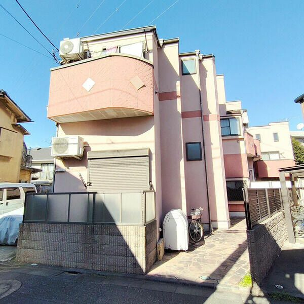 モンシャトー明大前の外観