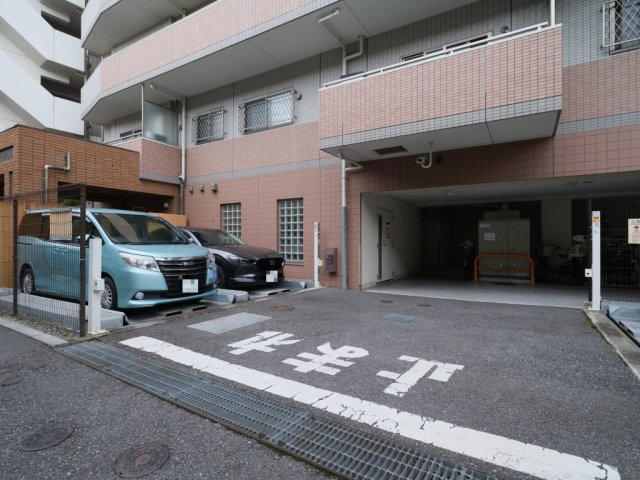 クリオ中村橋壱番館の駐車場|クリオ中村橋壱番館：敷地内に駐車場ございます！