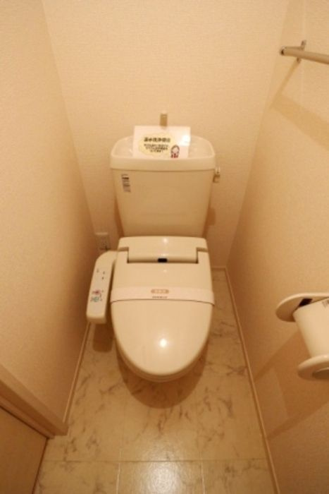 キャトルセゾン　Ｂのトイレ