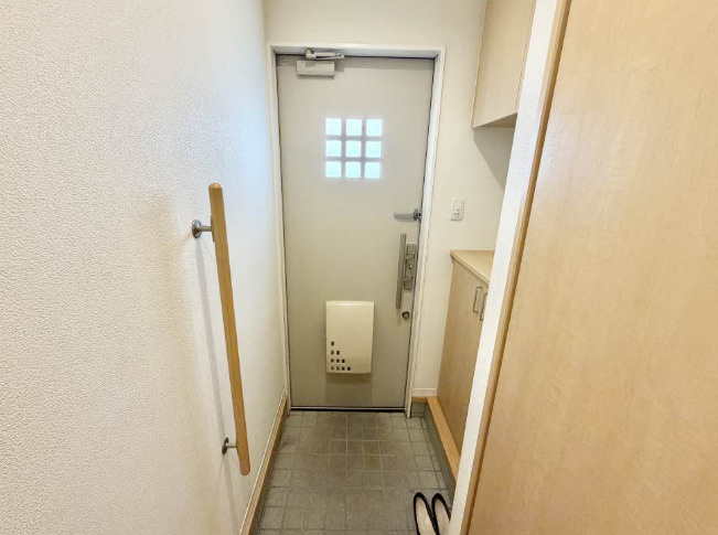 シャーメゾン見晴台の玄関