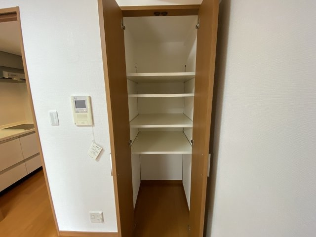 【収納】デュオステージ大塚