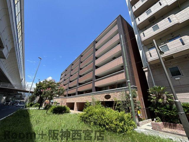 プレジオ西宮今津の外観