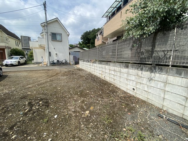 所沢市下安松売地のその他|スーパーや各種商業施設が近隣に揃う便利で暮らしやすい住環境！買い物利便性の高さはもちろん、周辺の落ち着いた雰囲気や陽当りの良さをぜひ現地でお確かめください。