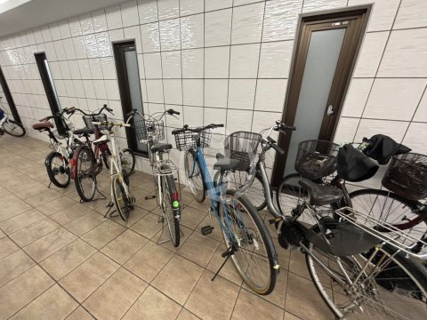 クリスタルベイのその他共用部分|クリスタルベイ　自転車置き場
