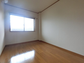 【寝室】