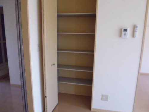 バリュージュ桜屋敷の収納