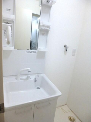 【洗面所】 | ブランドール弐番館 | 別部屋同間取