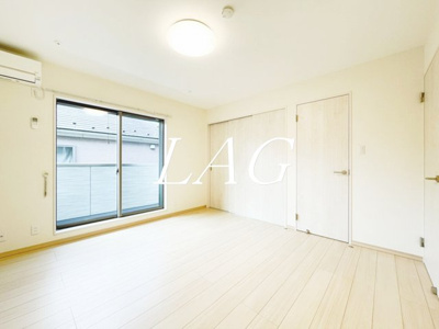【居間・リビング】 | オコナ | 洋室のお部屋です。