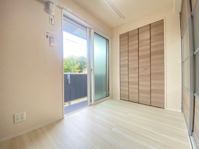 【寝室】 | VIVIDO.M