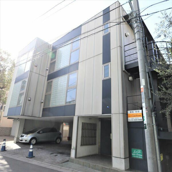 ＧＡＲＤＥＮ　ＣＯＵＲＴ　ＫＡＭＩＫＩＴＡＺＡＷＡの外観