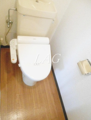 【トイレ】 | ベルカーサカモチ | トイレです。