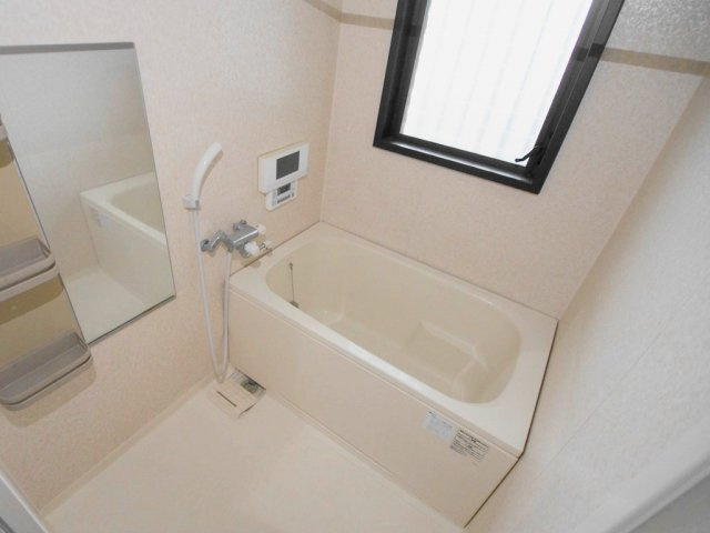Ｆａｖｏｒｅ緑井の浴室