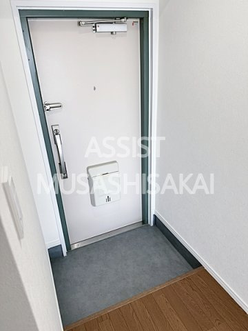 ダイアパレス武蔵境Ⅰの玄関