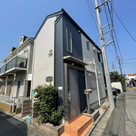 グランシャレー島根Ⅳのエントランス