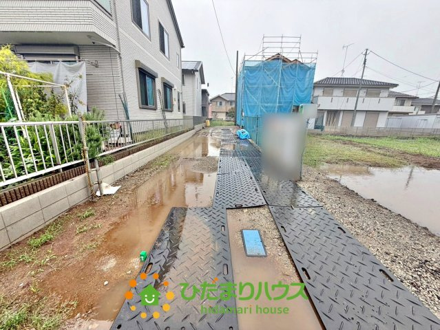 白岡市千駄野1期　新築一戸建て　02　リガーレの駐車場|2026/09/04　撮影