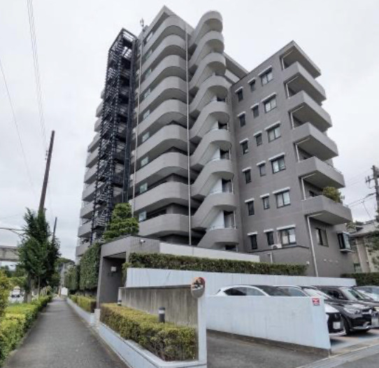 【外観】 | ご自宅から現地まで、当社スタッフがお車にて、「お迎え・お送り」をしております。ぜひお気軽にお問い合わせくださいませ♪