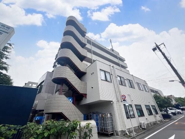 シャルマンコーポ壱番館の外観