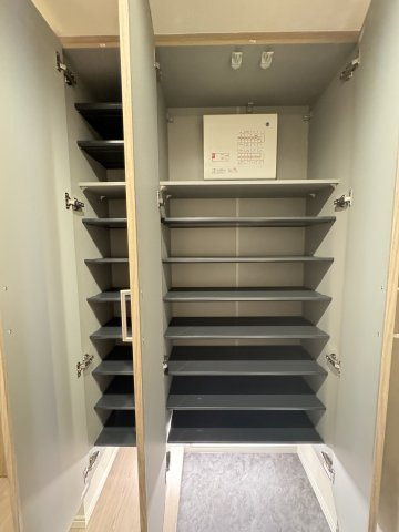 サンクタス本郷　6Fの収納