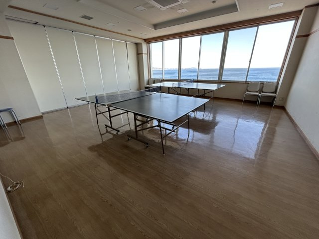 シャトーテル赤根崎のその他共用部分|卓球室