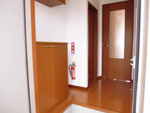 シャーメゾン桜屋敷の玄関