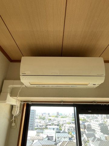 ライオンズマンション道後公園第2のその他|効率よく空調を管理できるエアコンを完備しており、暑い夏や寒い冬も健やかな毎日を送れるお部屋です。