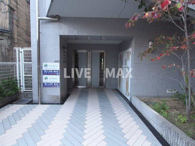 【エントランス】インペリアル靭本町