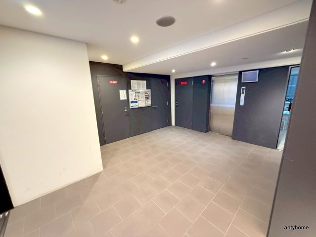 グランパシフィック北新町のロビー