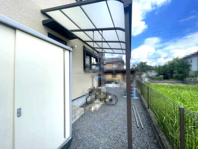 甲賀市水口町山中古戸建の設備|サイクルポート