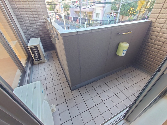 グランデュール SKTのバルコニー|204号室参考写真