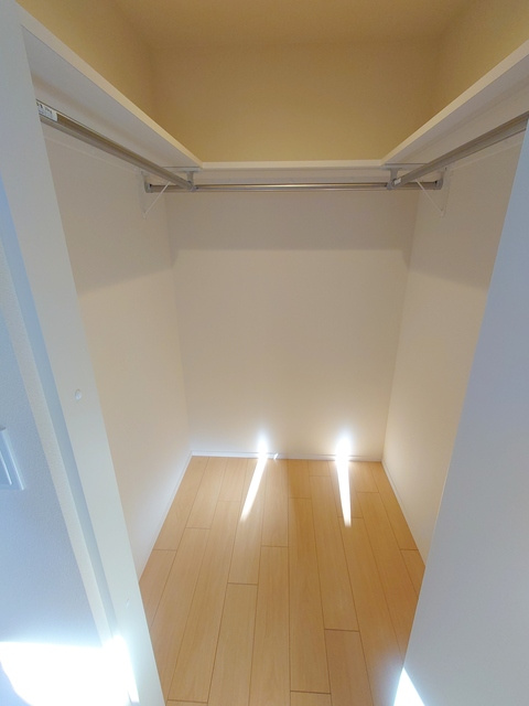 グランデュール SKTの収納|204号室参考写真