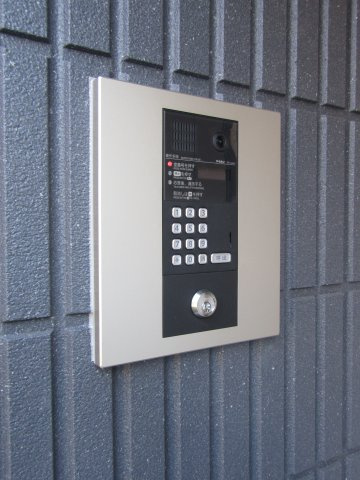 ｃｈａｉｎｏｎ裏門通りのセキュリティ